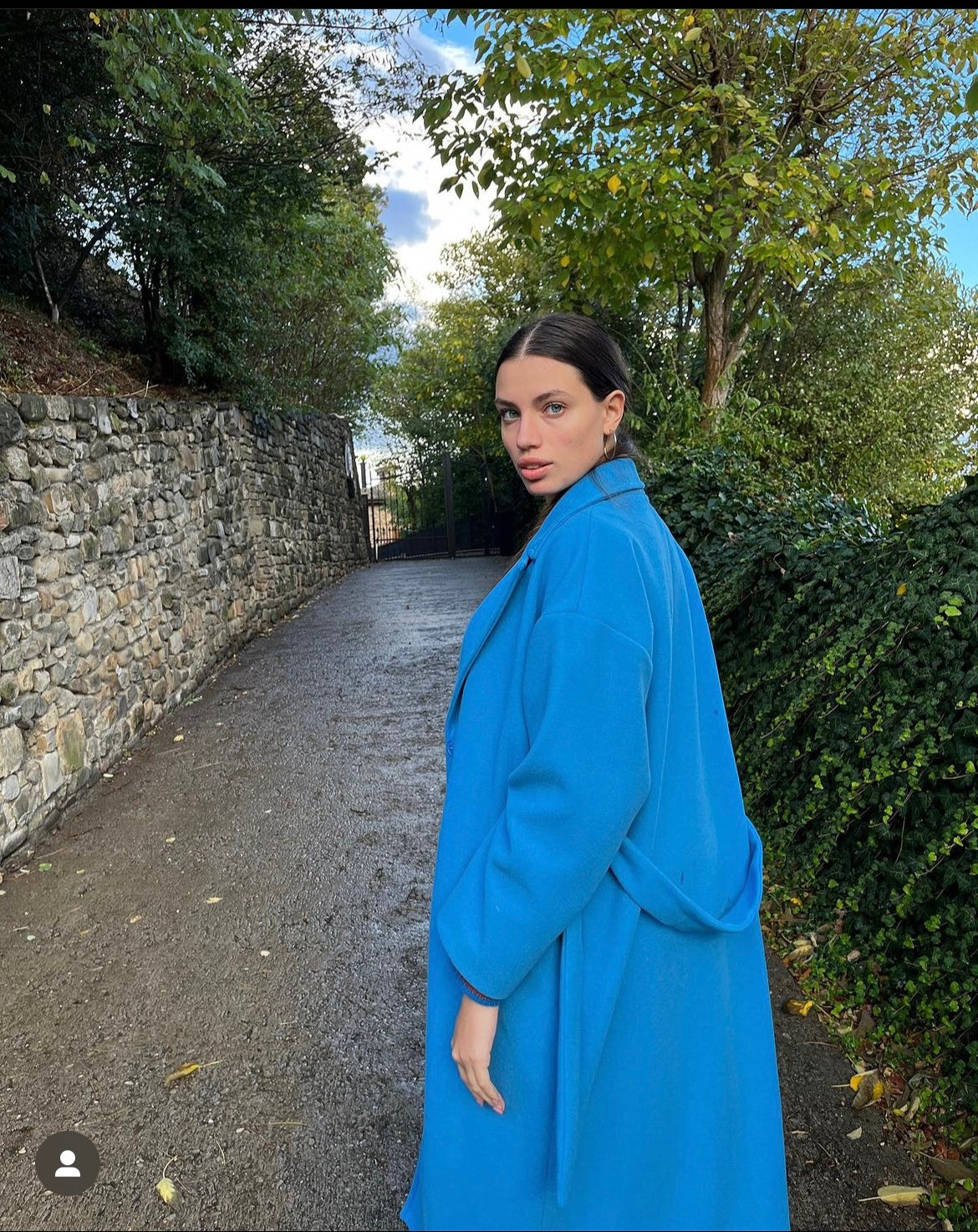Pia B Concept Puffo Blue belted coat