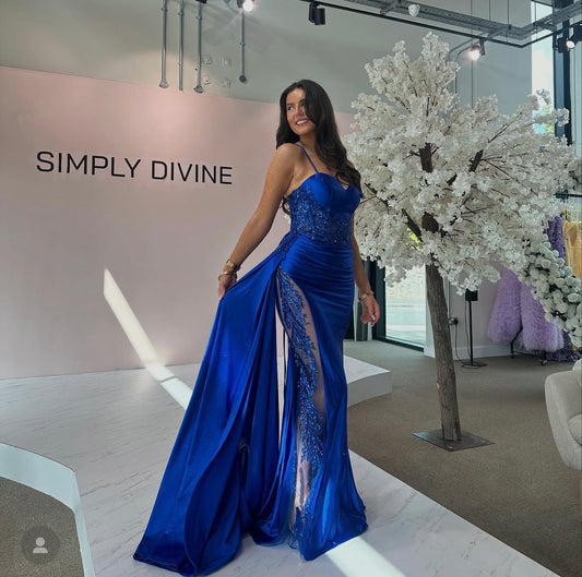 CANNOT BE PURCHASED ONLINE-INSTORE ONLY BLUE LACE DRESS