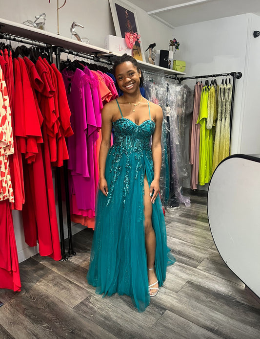 CANNOT BE PURCHASED ONLINE -INSTORE ONLY GREEN BEADED TULLE PRINCESS DEBS/TY BALLGOWN