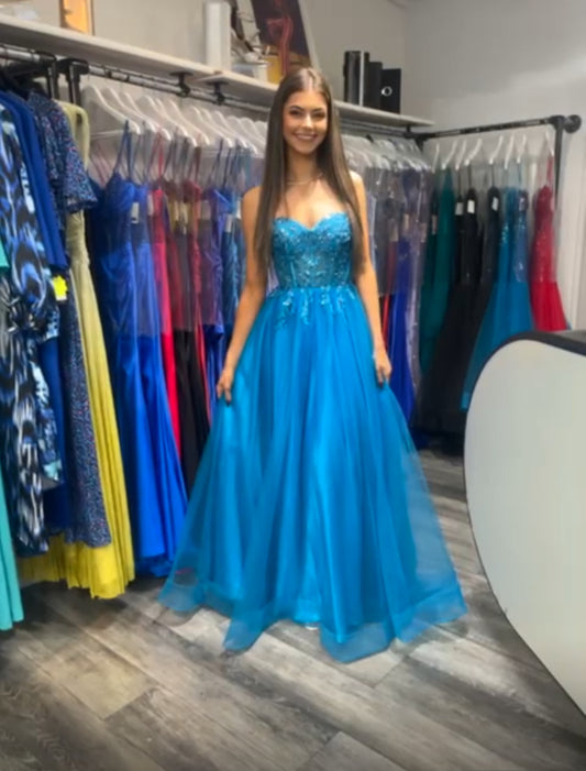 CANNOT BE PURCHASED ONLINE -INSTORE ONLY TEAL PRINCESS TULLE BALLGOWN TY/DEBS DRESS
