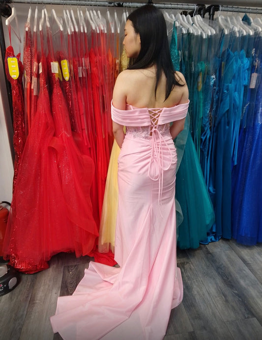 Cannot be purchased online- can only purchased in the shop