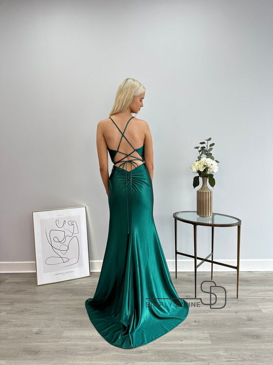 CANNOT BE PURCHASED ONLINE -INSTORE ONLY Isabelle Dress Emerald Only Available Instore