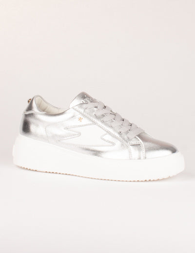 Chrome strike trainer