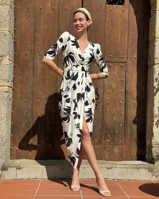 Black and white v-neck dress