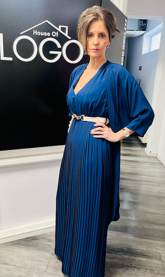 Lokita navy shoulder shawl