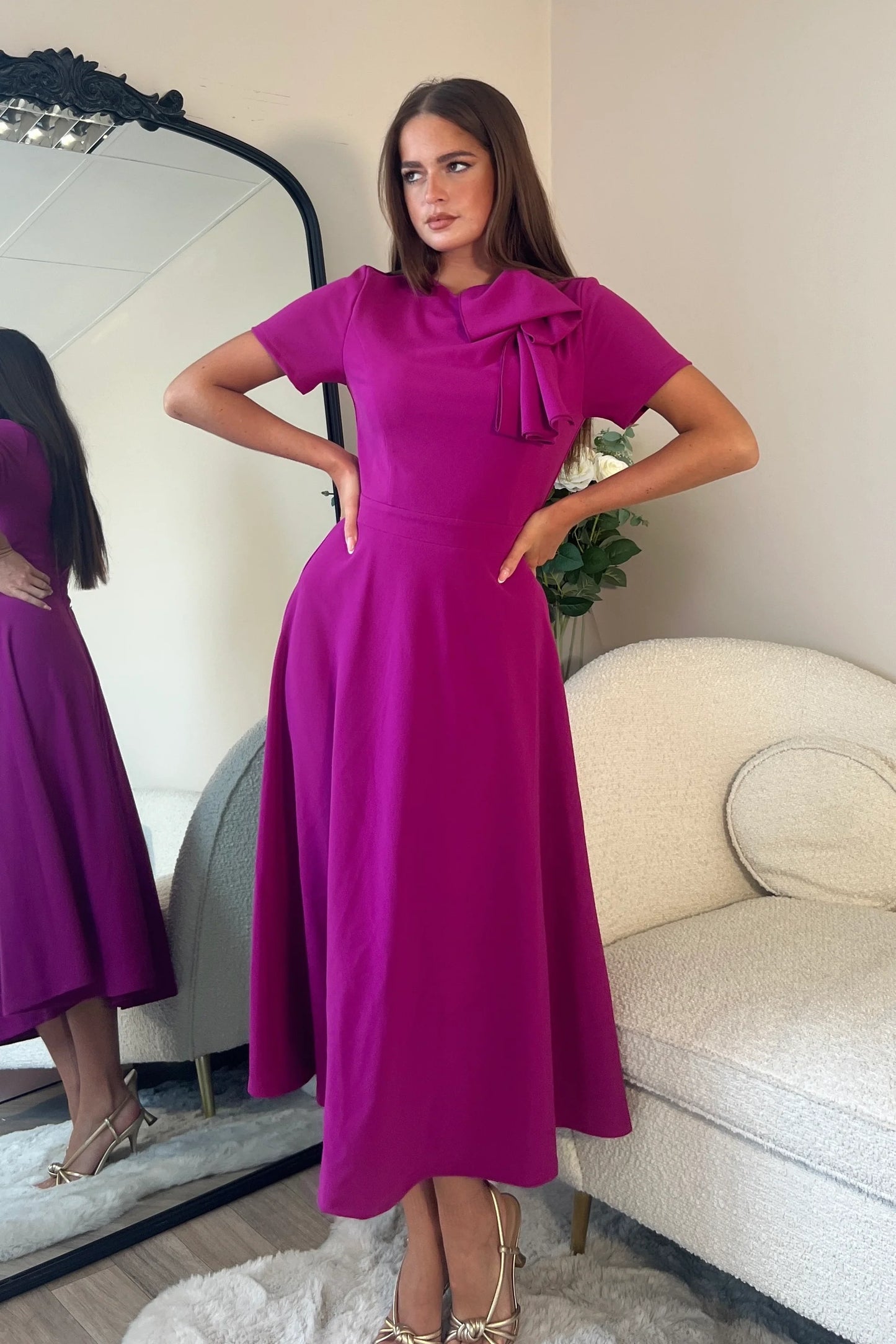 Minta Bow Detail Short sleeve midi dress