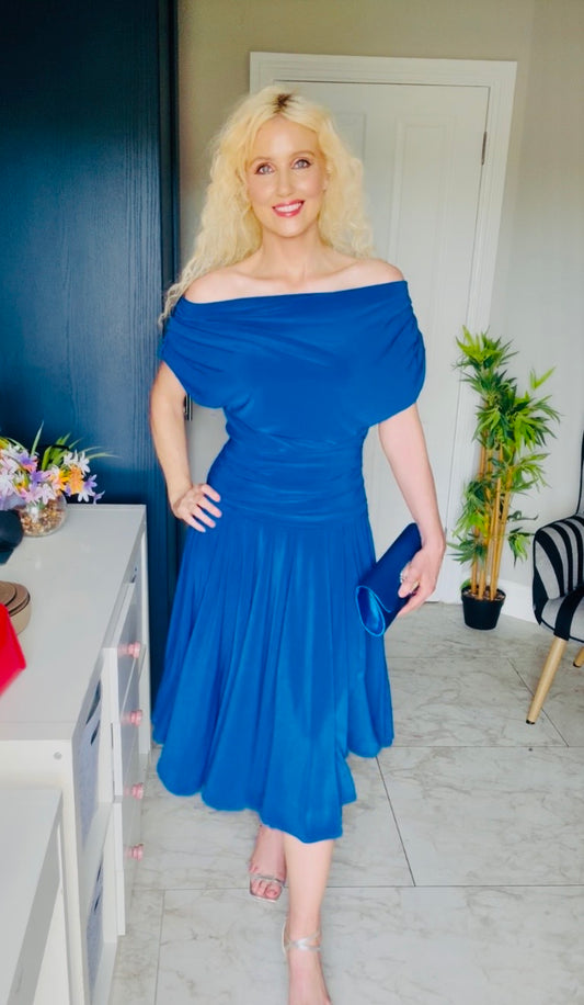 Carbon tea length dress in Blue