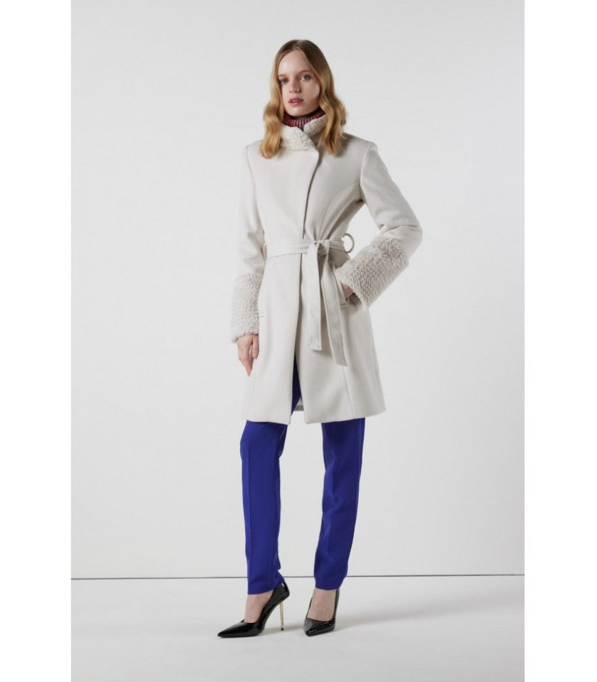 FLY GIRL WOOL COAT WITH FAUX FUR CUFF & COLLAR DETAIL